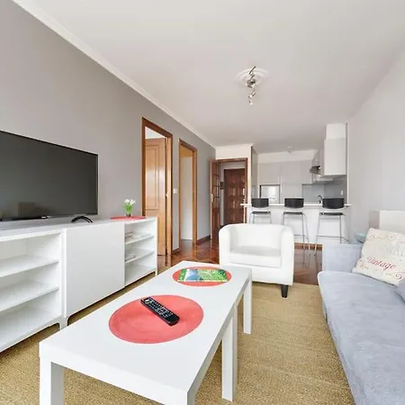 Apartment Con Ascensor, Dos *